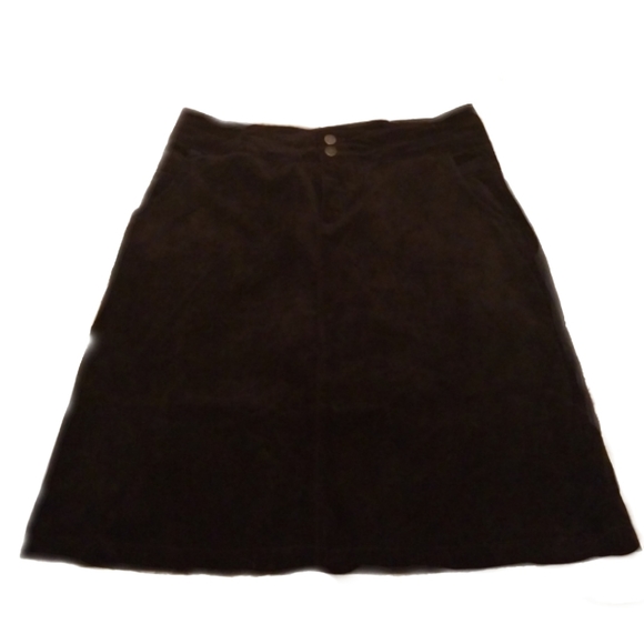 Woolrich Dresses & Skirts - NWOT WOOLRICH POLYESTER SKIRT